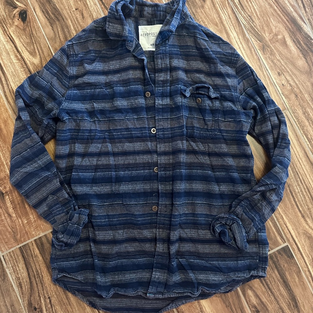 Aeropostale Men's Blue Striped Shirt